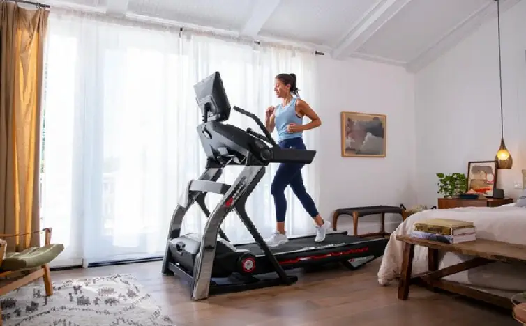 Read more about the article Best Compact Fitness Machines for Apartment Living in the USA