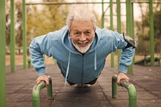 Read more about the article How to Build Muscle After 60: A Beginner’s Guide for Seniors
